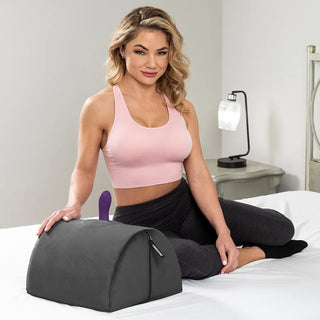 BonBon – Dildo Mount Positioning Pillow – Liberator