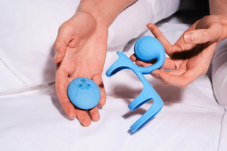 Snail Jovi Arc – Vibrating Couples' Cock Ring – SVibe
